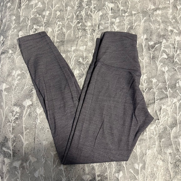 Lululemon align leggings - Picture 2 of 3